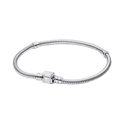 Marvel Logo Snake Chain Bracelet