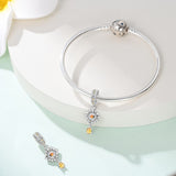Daisy Bloom Dangle Charm