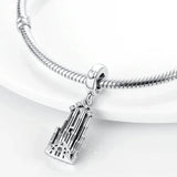 La Sagrada Familia Charm